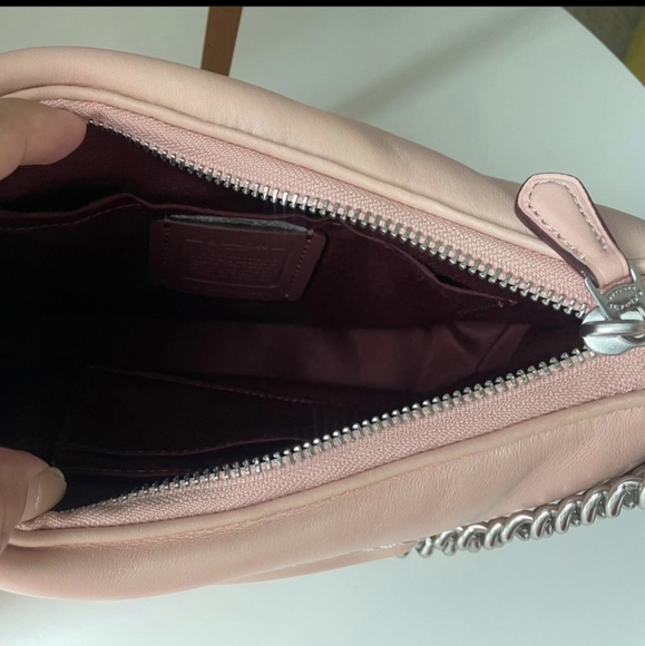 Coach CJ608 C  Quilting Quilted Teri Shoulder Bag Chain Crossbody Light Pink - Picture 4 of 6